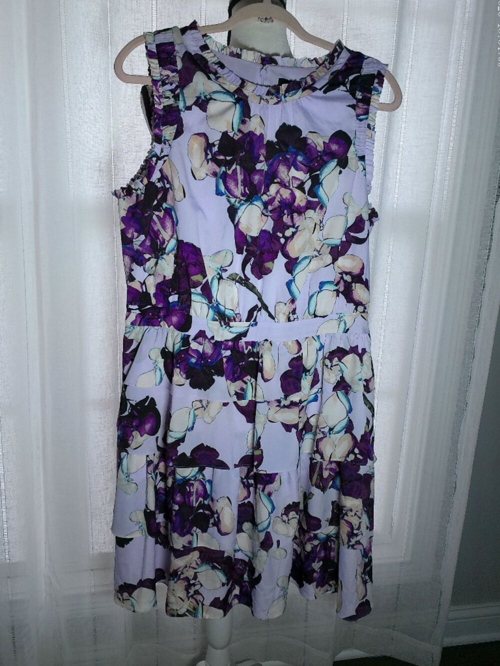 BANANA REPUBLIC NWOT Slveless Zip-Up Back Lined 3 Tier Lavender Floral Dress 16